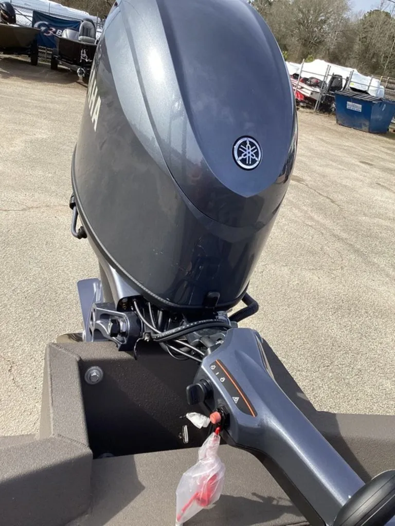 Slide: The Image of Reaper Boats 553-STEP 2026 - 7