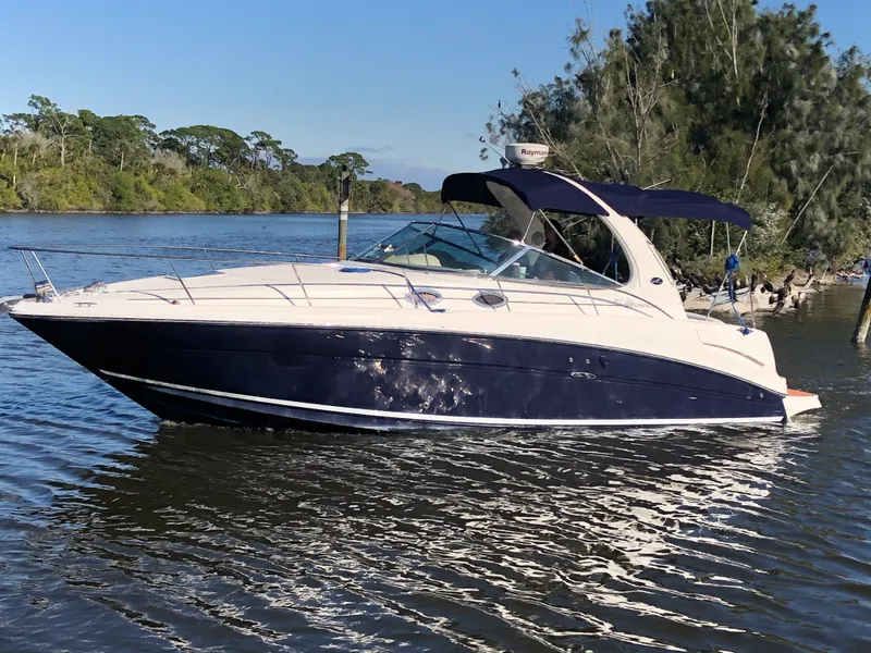 Slide: The Image of Sea Ray 300 Sundancer 2005 - 0