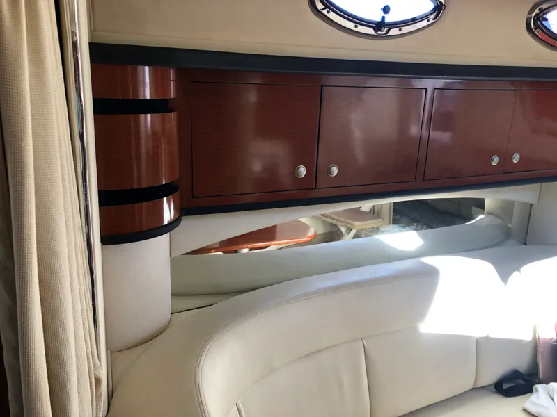 Slide: The Image of Sea Ray 300 Sundancer 2005 - 11