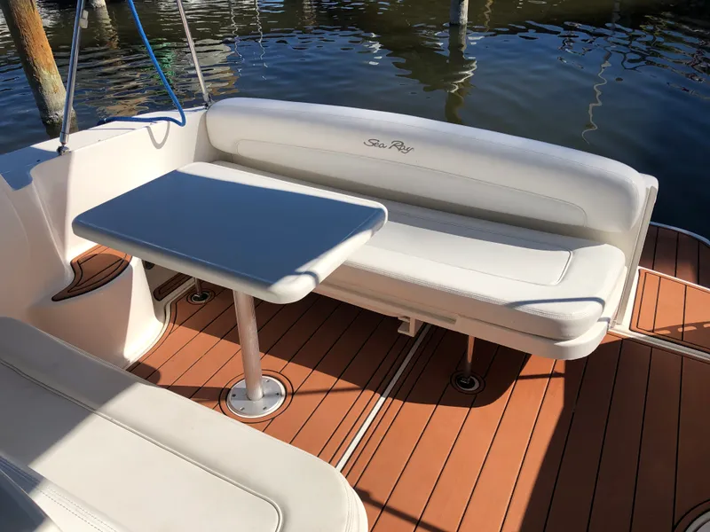 Slide: The Image of Sea Ray 300 Sundancer 2005 - 3