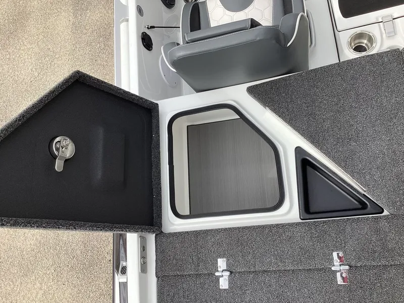 Slide: The Image of Bass Cat Jaguar STS 2026 - 27