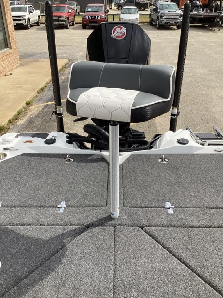 Slide: The Image of Bass Cat Jaguar STS 2026 - 28