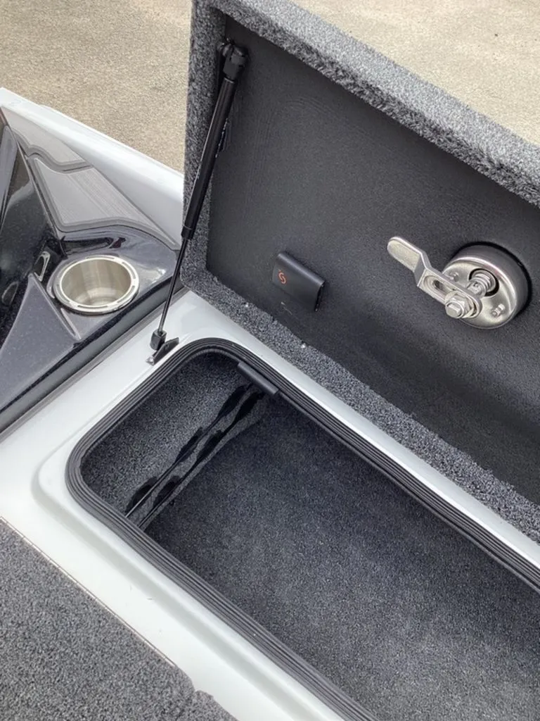 Slide: The Image of Bass Cat Jaguar STS 2026 - 57