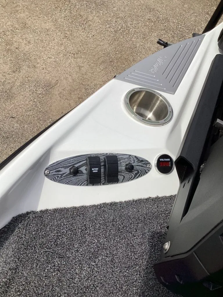 Slide: The Image of Bass Cat Jaguar STS 2026 - 76