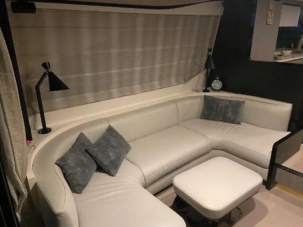Slide: The Image of Azimut Flybridge Motor Yacht 2020 - 11