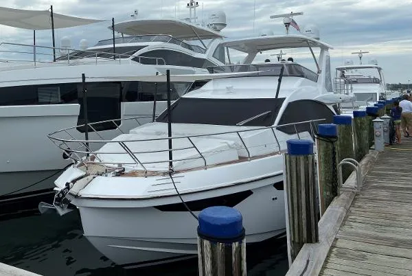 Slide: The Image of Azimut Flybridge Motor Yacht 2020 - 3