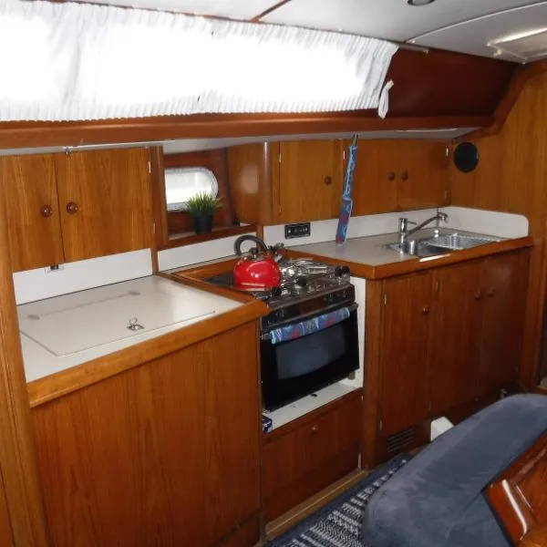 Slide: The Image of Jeanneau Sun Odyssey 3 Cabin 1997 - 6