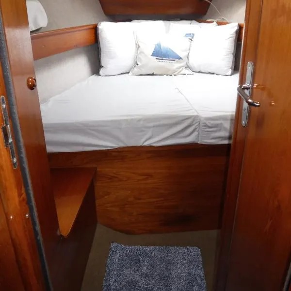 Slide: The Image of Jeanneau Sun Odyssey 3 Cabin 1997 - 8