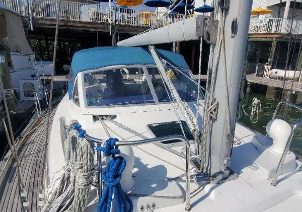 Slide: The Image of Beneteau Oceanis 44 CC 2001 - 4