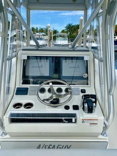 Slide: The Image of SeaVee 340Z 2019 - 5