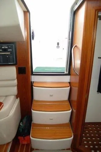 Slide: The Image of Pursuit 34 Express 2001 - 2