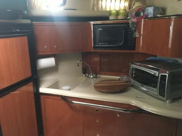 Slide: The Image of Sea Ray 380 Sundancer 2000 - 2