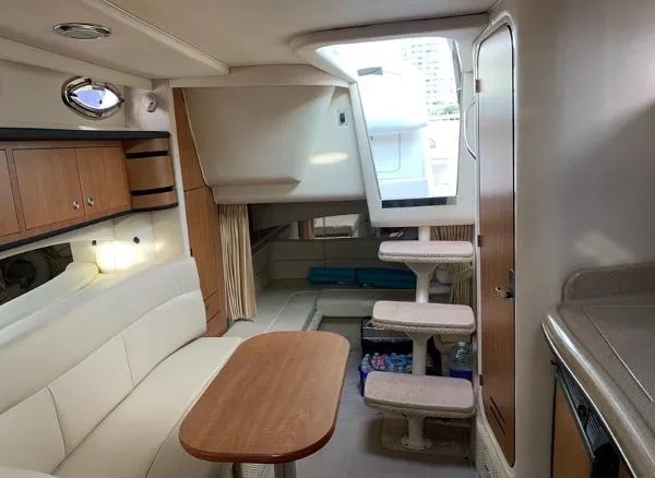 Slide: The Image of Sea Ray 300 Sundancer 2006 - 10