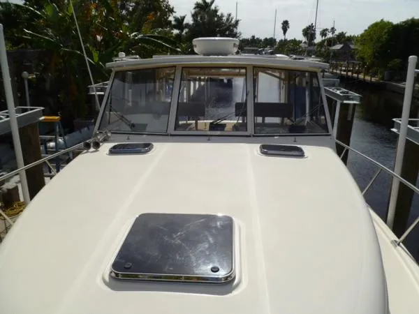 Slide: The Image of Mainship Pilot House Sedan 2007 - 9