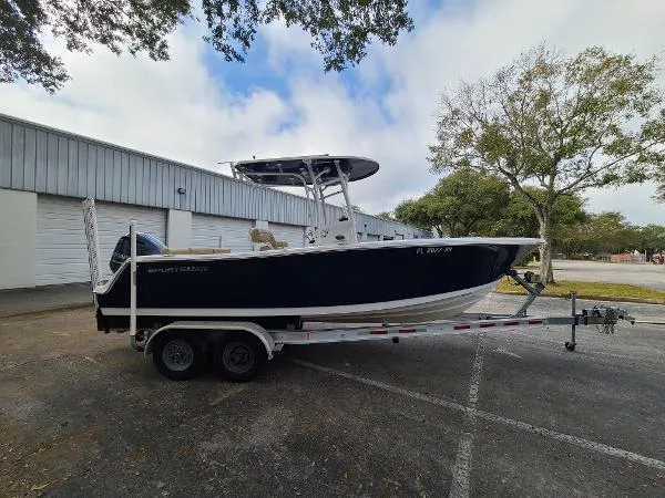 Slide: The Image of Sportsman Heritage 231 Center Console 2017 - 5