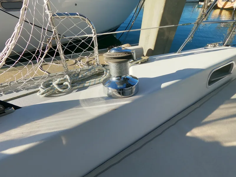 Slide: The Image of Catalina 36 MkII 2005 - 3