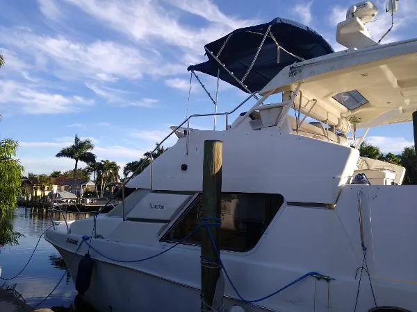 Slide: The Image of Silverton 372 Motor Yacht 1997 - 4