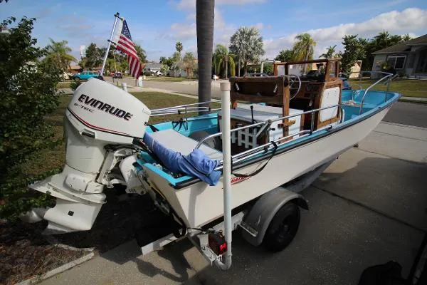 Slide: The Image of Boston Whaler 170 Montauk 1974 - 8