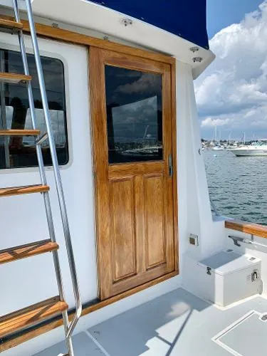 Slide: The Image of Cape Dory 30 Flybridge 1990 - 7