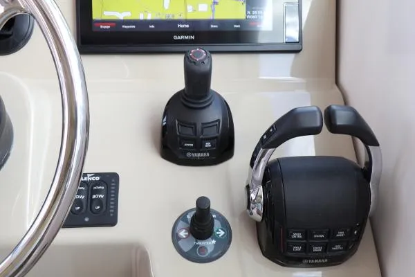 Slide: The Image of Pursuit OS 345 Offshore 2016 - 10