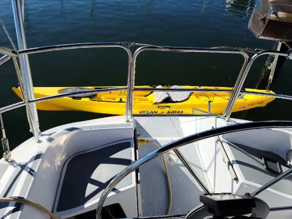 Slide: The Image of Hunter 35 legend 1988 - 2