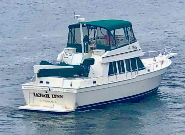 Slide: The Image of Mainship 430 Trawler 2002 - 2