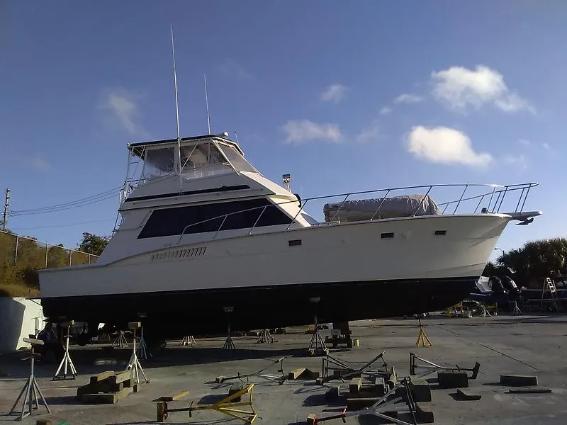 Slide: The Image of Hatteras Convertible 1981 - 0