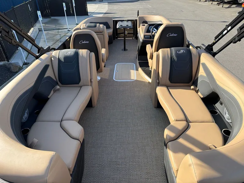 Slide: The Image of Barletta Cabrio 22QC 2026 - 5