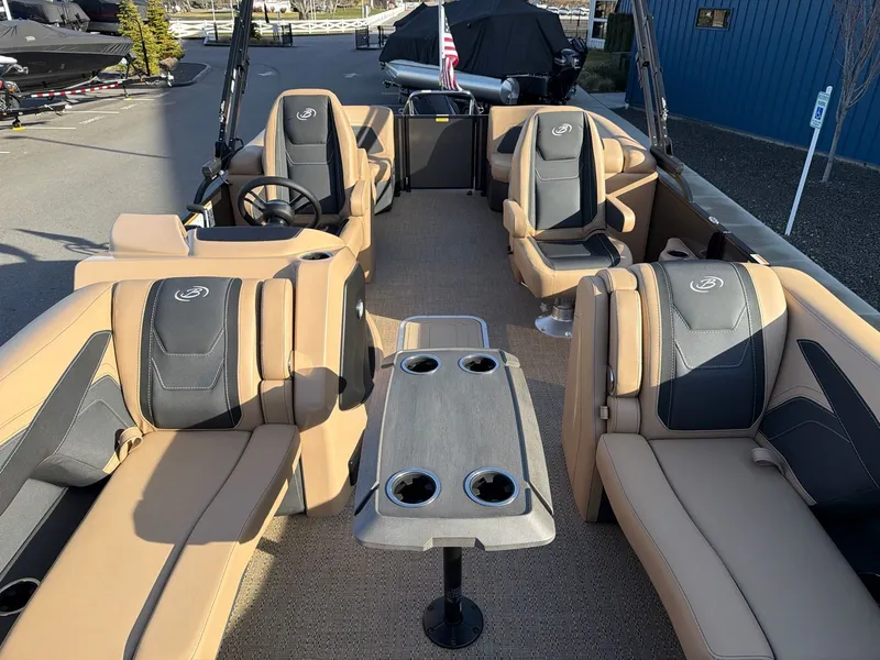 Slide: The Image of Barletta Cabrio 22QC 2026 - 8