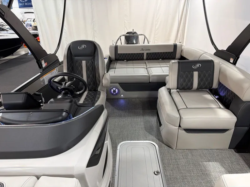 Slide: The Image of Barletta Lusso 23U 2026 - 16