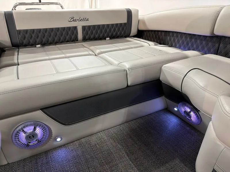 Slide: The Image of Barletta Lusso 23U 2026 - 22