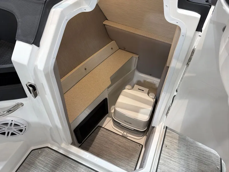 Slide: The Image of Cobalt R6 2026 - 15