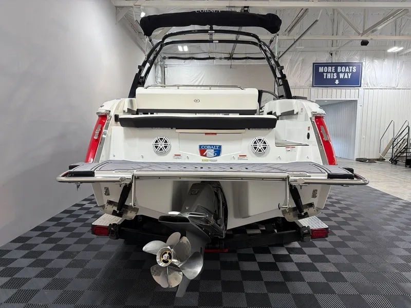 Slide: The Image of Cobalt R6 2026 - 4