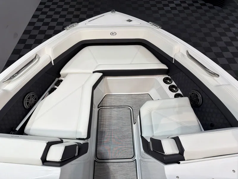 Slide: The Image of Cobalt R6 2026 - 9