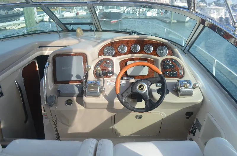 Slide: The Image of Sea Ray Sundancer 2003 - 1