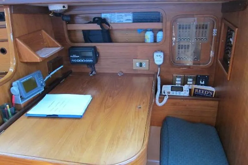 Slide: The Image of Beneteau First 375 1985 - 10