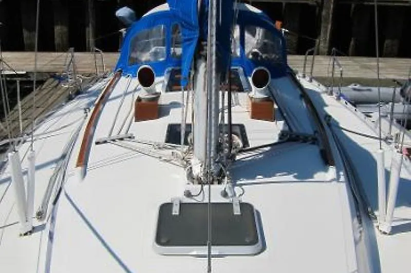 Slide: The Image of Beneteau First 375 1985 - 3