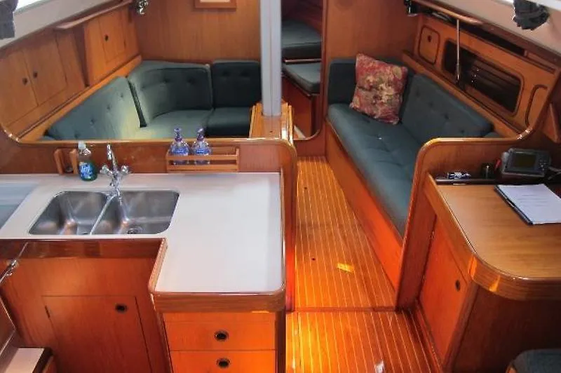 Slide: The Image of Beneteau First 375 1985 - 9