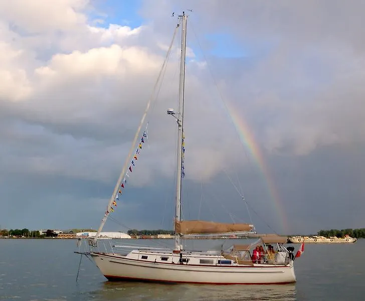 Slide: The Image of Gulfstar Sloop 1977 - 0