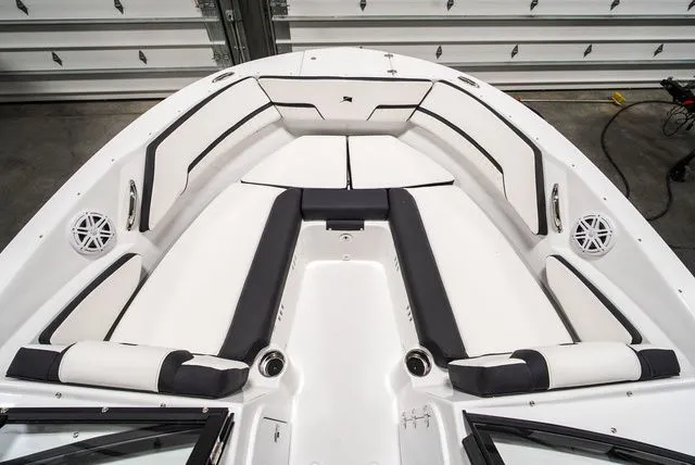 Slide: The Image of Stingray 20 SBX 2026 - 18