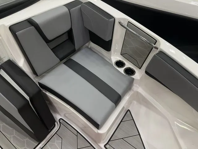 Slide: The Image of Yamaha 222XE 2026 - 17