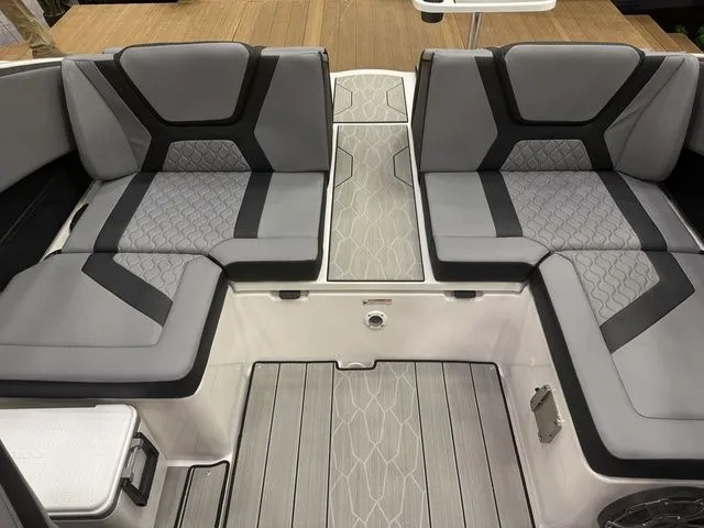 Slide: The Image of Yamaha 222XE 2026 - 6