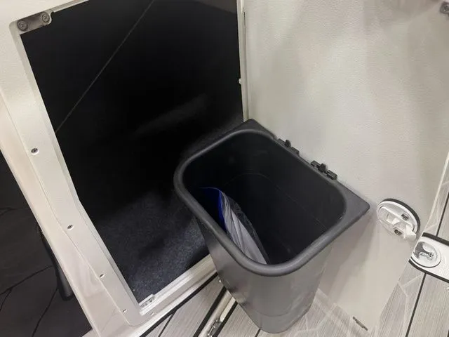 Slide: The Image of Yamaha 222XE 2026 - 11