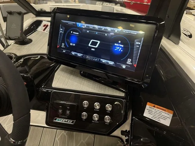 Slide: The Image of Yamaha 222XE 2026 - 15