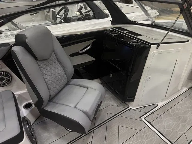 Slide: The Image of Yamaha 222XE 2026 - 9