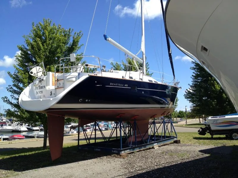 Slide: The Image of Beneteau 423 2006 - 0