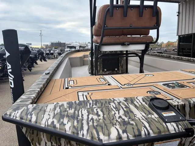 Slide: The Image of Avid 23 Mag 2026 - 21