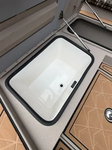 Slide: The Image of Avid 23 Mag 2026 - 49