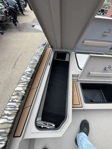 Slide: The Image of Avid 23 Mag 2026 - 50