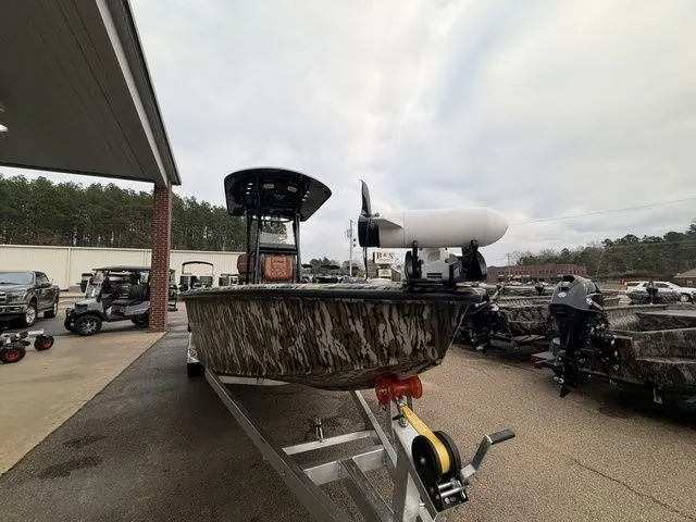 Slide: The Image of Avid 23 Mag 2026 - 7